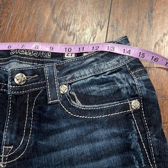 MISS ME STRETCH EMBELLISHED wings distressed DARK WASH DENIM JEANS SIZE 27 - Picture 11 of 13